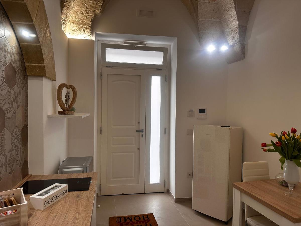 Eterea Casa Vacanza Бриндизи Экстерьер фото